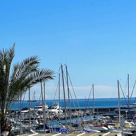 Seafront - Beautiful Flat With Aircon And Comfortable Loggia Vallauris Exterior photo